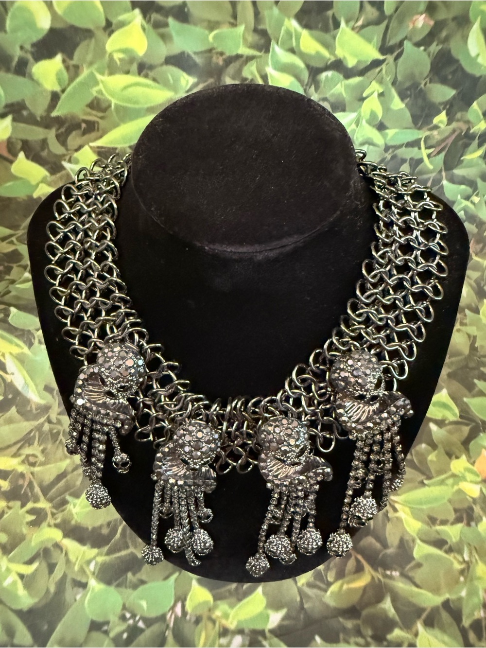 Natasha Couture Gothic Silver Crystal Skull Chainmail Necklace - Picture 5 of 12